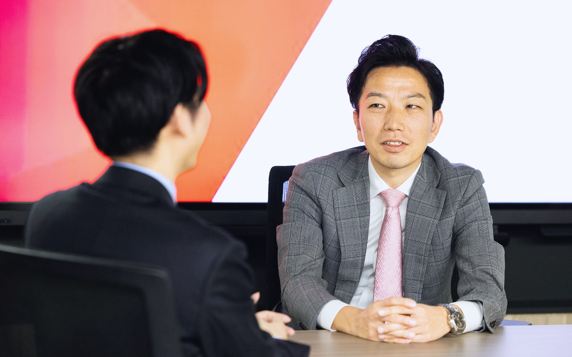 立ちはだかる「無関心」という壁。